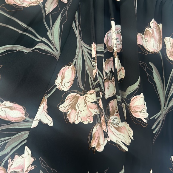 TOBI Bailey Floral Print Romper Small - Picture 4 of 5